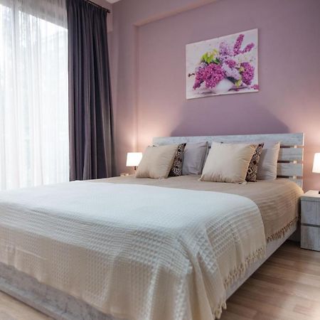 Gg Home - Cozy 2-Bedroom Apartment On Givi Kartozia Tiflis Dış mekan fotoğraf
