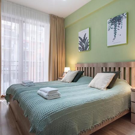 Gg Home - Cozy 2-Bedroom Apartment On Givi Kartozia Tiflis Dış mekan fotoğraf