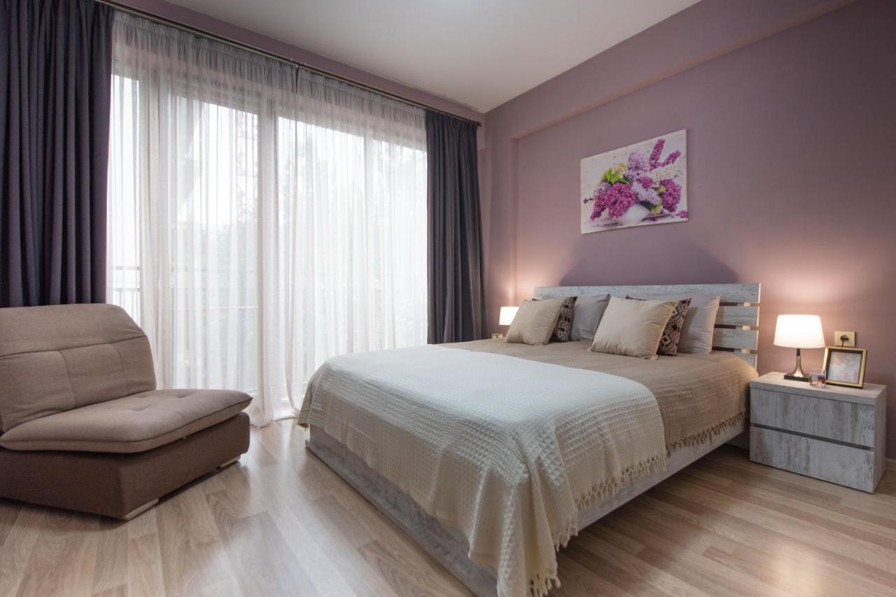 Gg Home - Cozy 2-Bedroom Apartment On Givi Kartozia Tiflis Dış mekan fotoğraf