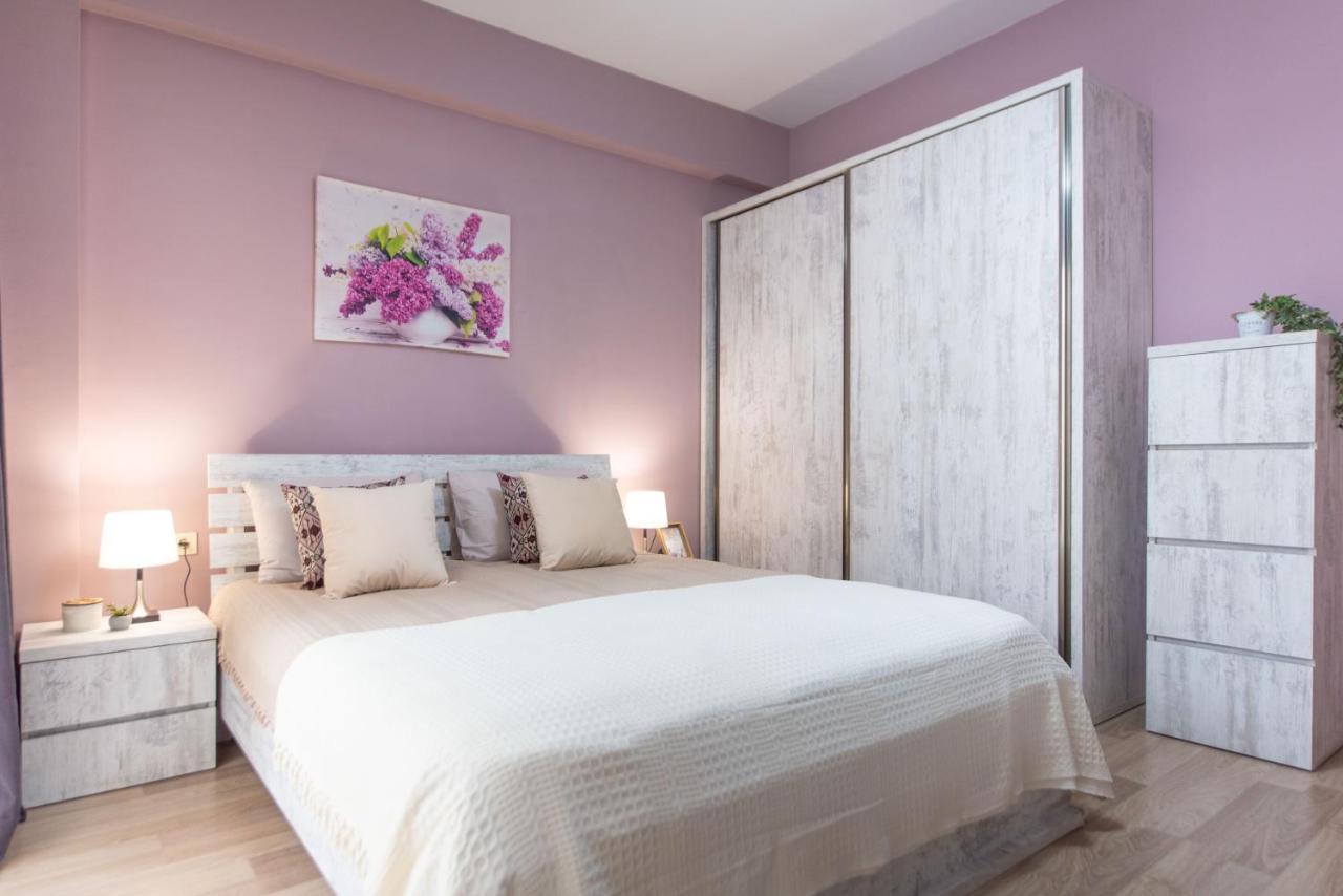 Gg Home - Cozy 2-Bedroom Apartment On Givi Kartozia Tiflis Dış mekan fotoğraf